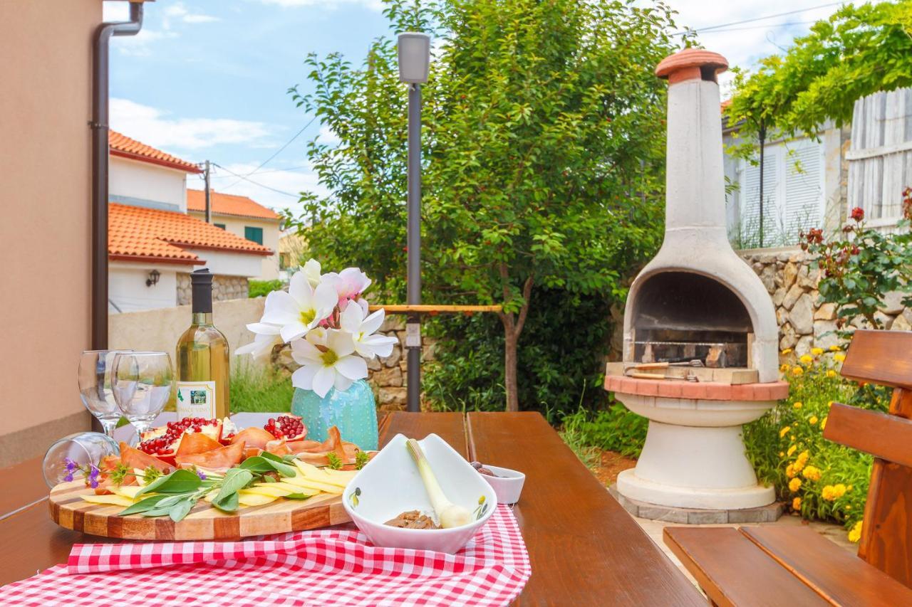 Villa Antonia Kornić Extérieur photo